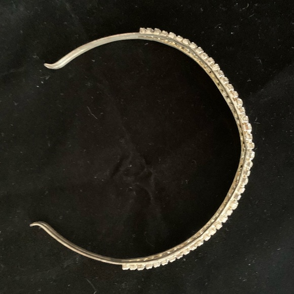 🆕🔥Very Sparkly Crystals Thick Crown Headband - Picture 4 of 8
